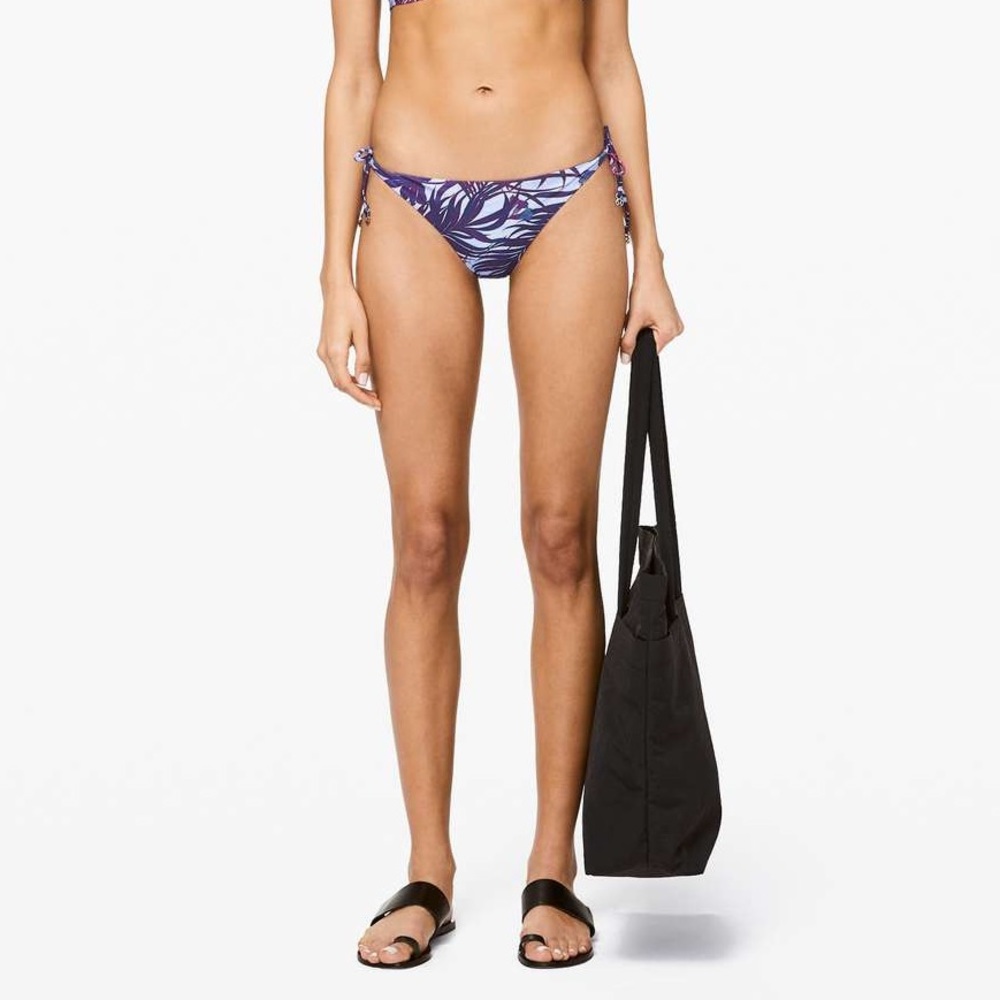 Lululemon SUN SOAKER Cheeky Bikini Bottom *reversible*
